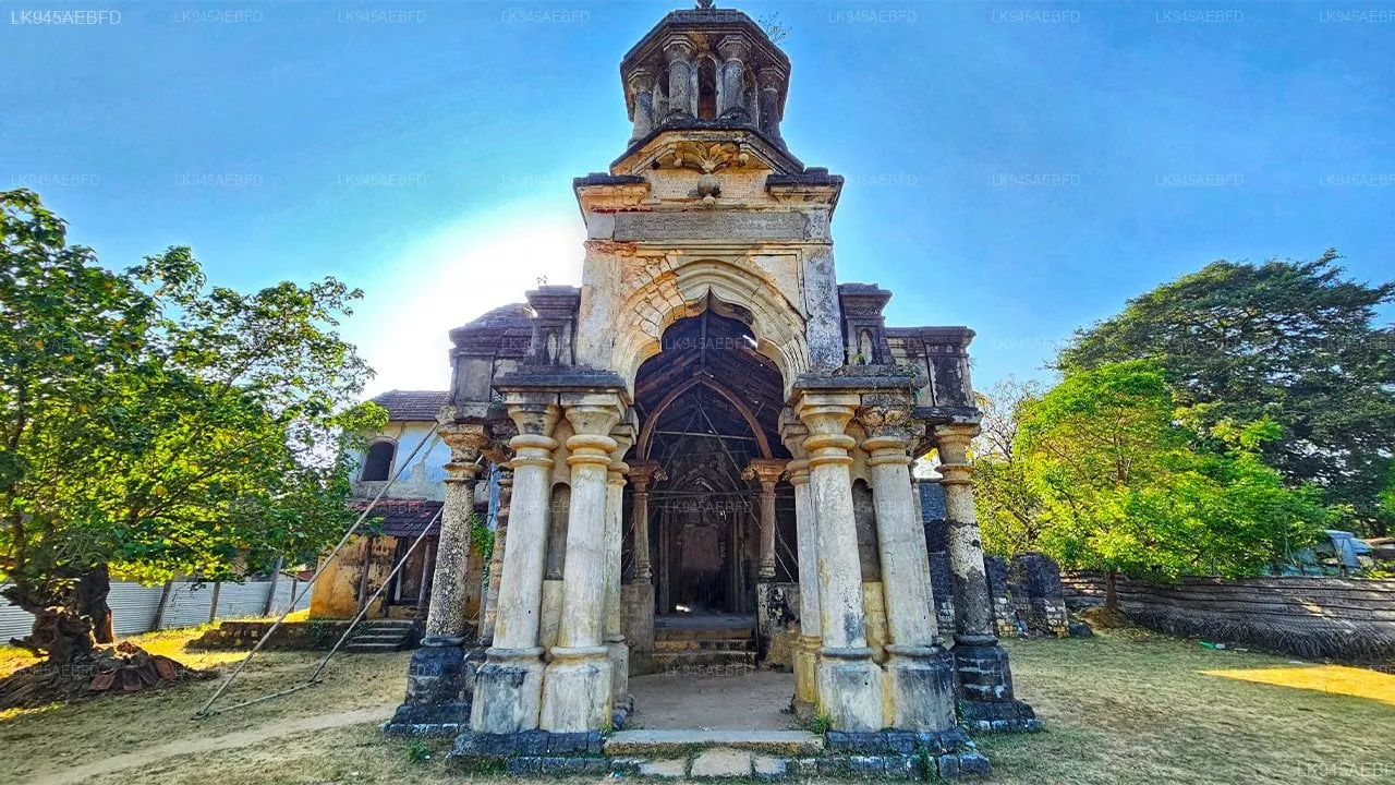 Sangiliyan Thoppu