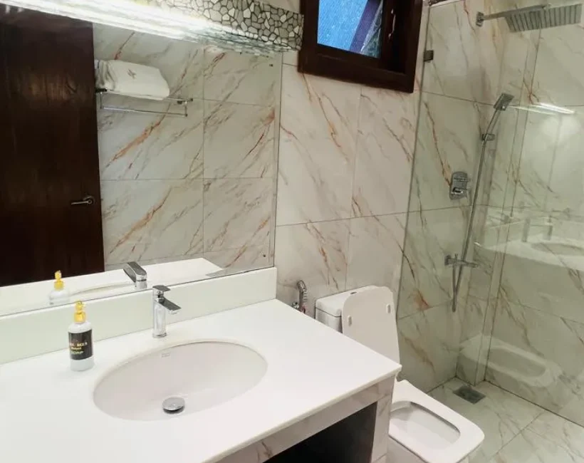 Gray Deluxe Suite Room