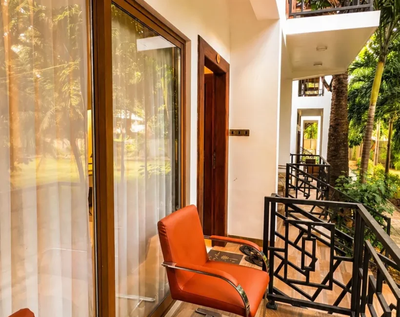 Deluxe King Suite