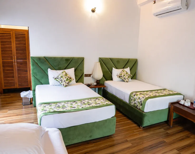 Green Triple Room