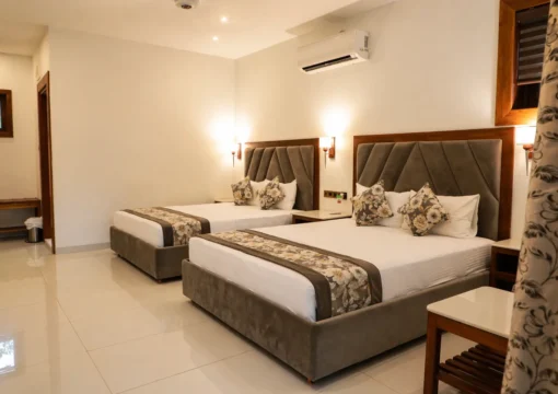 Deluxe Family Suite