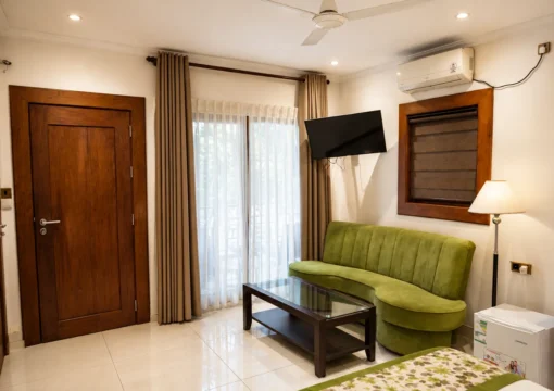 Green Double Room