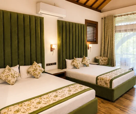 Family Suite with Balcony (Green)